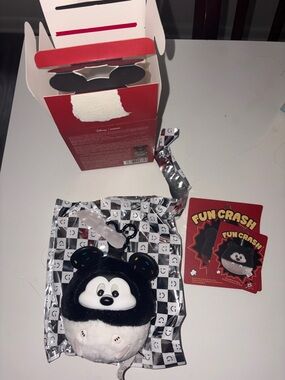 Trendy Brand New Miniso Mickey Fun Crash  Plush Pendant - SweetPea Mickey🔥